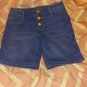 Girls Jean shorts NWOT